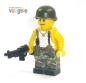 Preview: CustomBricks US GI  Soldat mit Waffe aus LEGO Teilen mit hochwertigem Druck