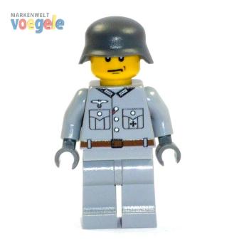CustomBricks Figure Wehrmacht Soldier made of LEGO bricks