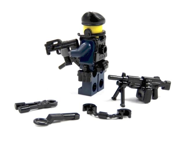 Custom Figur Spezialeinheit SWAT aus LEGO® Teilen mit Custom Zubehör Cap und Waffe
