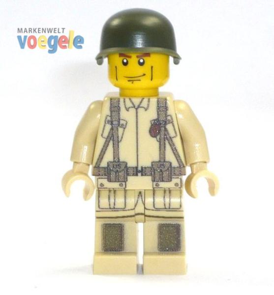CustomBricks Figure U.S. Airborne Soldier tan made of LEGO bricks